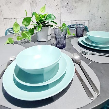 Bright 3Br Walking Distance To Town - Free Parking Apartment Глазгоу Екстериор снимка